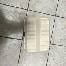 Cosmetic Box : 12” X 8” X 6”