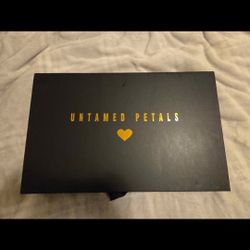 Women's dress Untamed Petals Madeline 6 dress