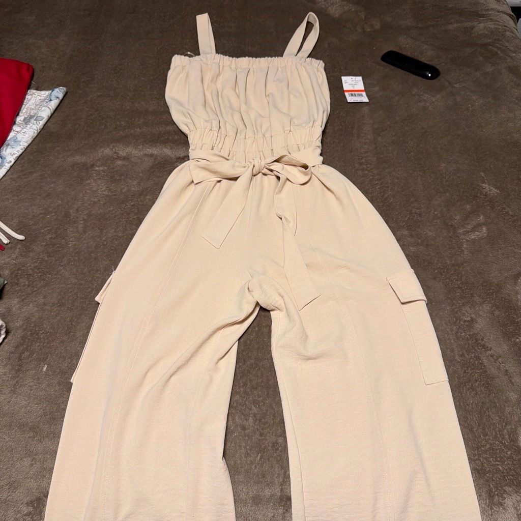 Cream Cargo Jumpsuit with Belt for Sale in San Antonio, TX - OfferUp