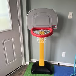 Free Kids Basketball Hoop 
