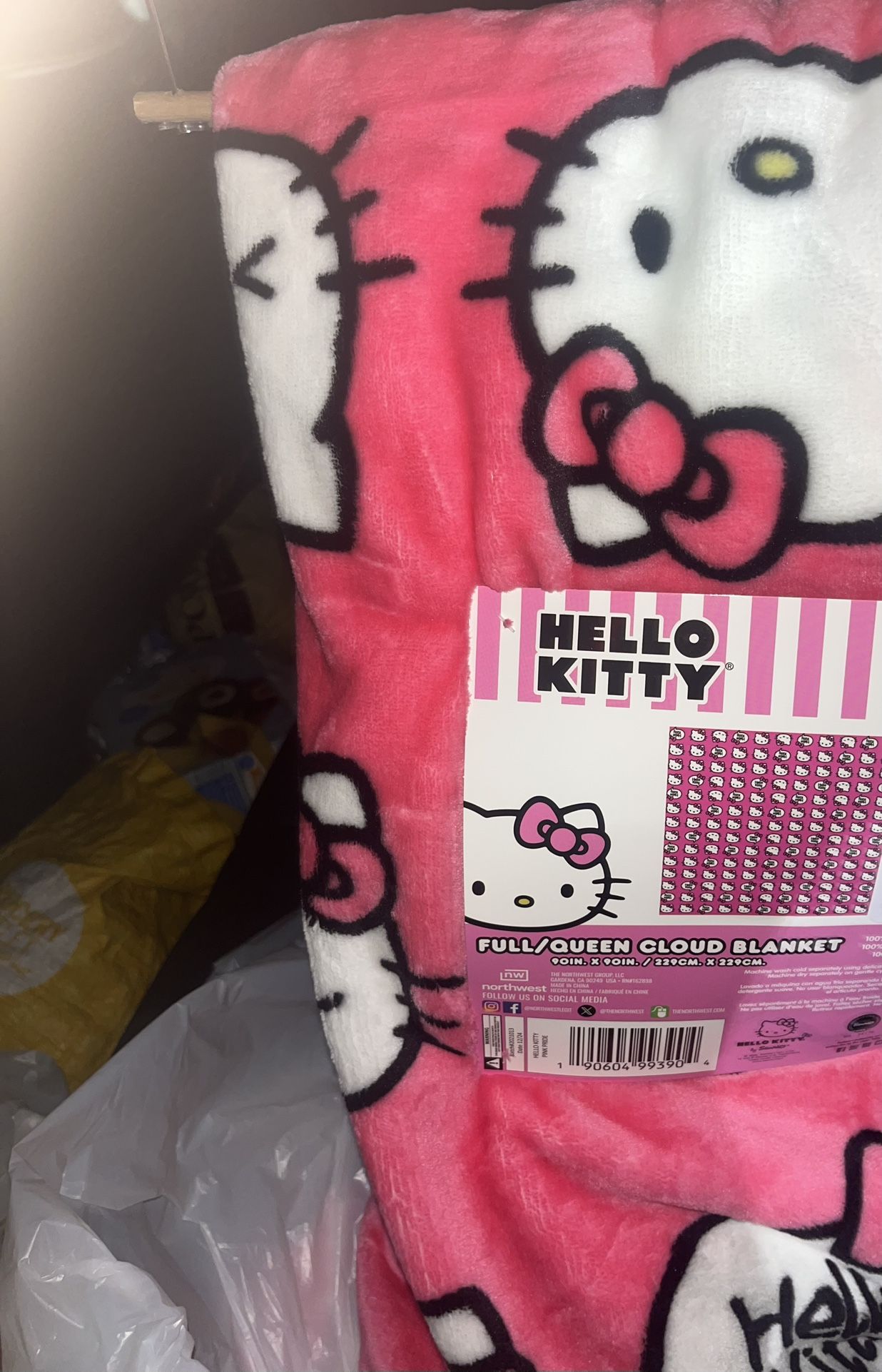 Hello Kitty Blanket