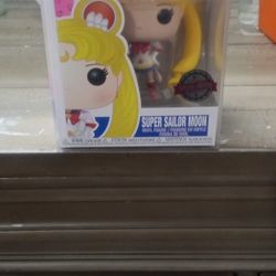 Collectable Brand New Never Been Opened Funko Pop Animation Sailor Moon 331 Super Sailor Moon For Sale.