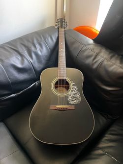 2001 fender DG-11 BLK