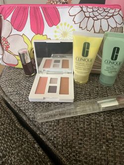 New Clinique 5 Piece w/pouch!