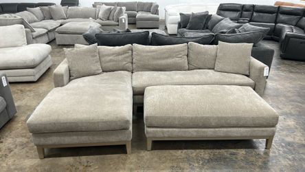 Sectional Sofa - Delivery/Financing Available