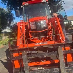 Tractor Kubota L3560