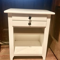 Nightstand w/ Drawer and Shelf
