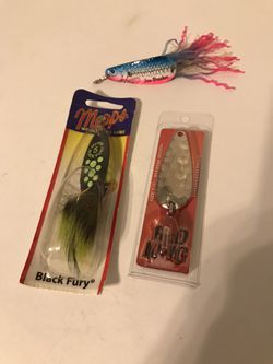 3 Fishing Lures 2 New 1 Used: Mepps Black Fury, Redfish Spoon, &  Jaw-Breaker for Sale in San Angelo, TX - OfferUp