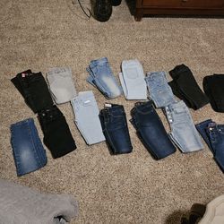 Lot Of Sz 5,6 Girls Clitheres 