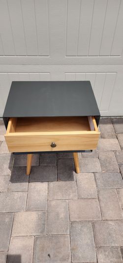 Sleek Two-Tone Nightstand (Sherwin Williams Iron Ore & Natural Wood)