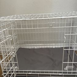 Medium Dog Kennel (White)