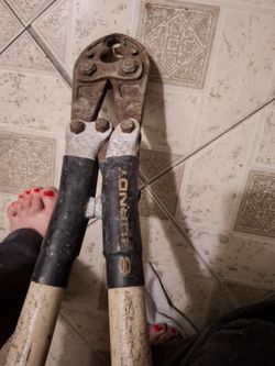 Burndy Large Bolt Cutters