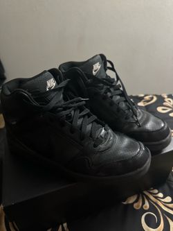 Nike Mid-Top Black Leather Sneakers