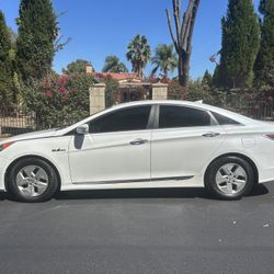 2012 Hyundai Sonata, hybrid 