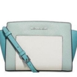 Michael Kors TRI COLOR SELMA MESSENGER
