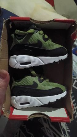 Brand new baby Nike Air '90s