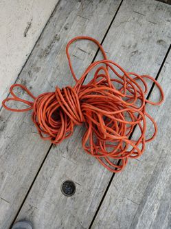 100 Ft Extension Cord