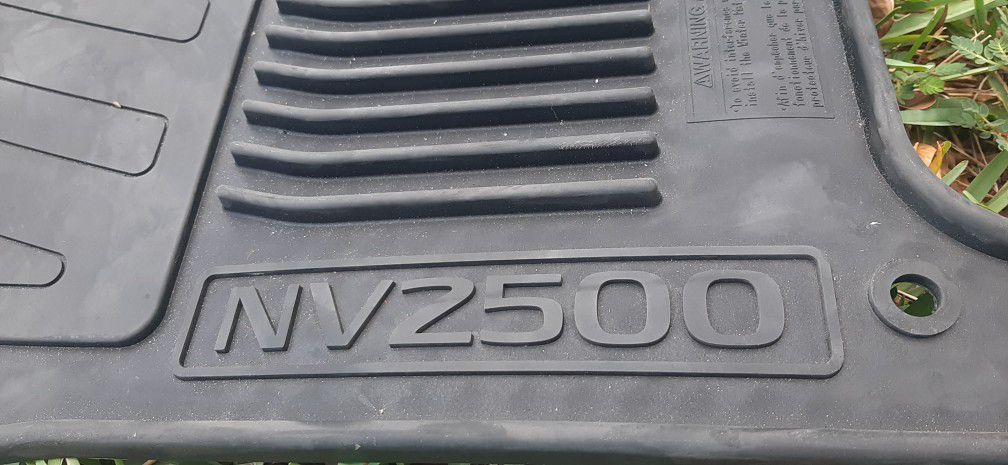 Nissan NV2500 Rubber Mats
