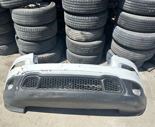 2014-2018 Jeep Cherokee front bumper