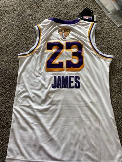 NBA finals LeBron James jersey connects to Nike app