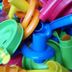 Kids And Toys  Tubes And Tunnels And Funnel Fun With Marbles  Great Condition Create  Make Your Own Fun 