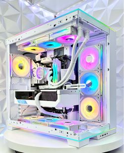 *NEW* RTX 5090,  Ryzen 9 9950X3D, 32GB RAM, 2TB SSD, RGB Gaming PC