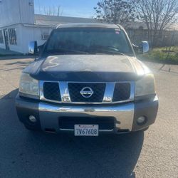 2005 nissan titan