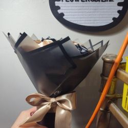 Ramo De Liston Muy Bonito Para Cualquier Ocasión Mándeme Mensaje Si Tiene Preguntas Aga Su Pedido Ahora