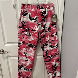 Pink Camo Cargo Pants (Tag still on!) 