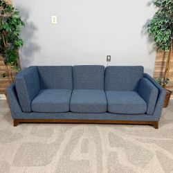 Article "Ceni" Blue Sofa