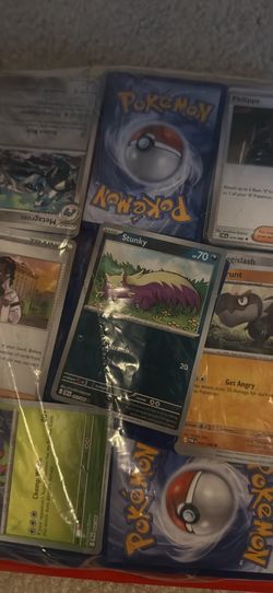Pokemon cards lot