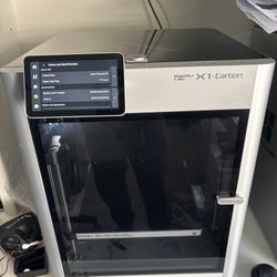 Bambu Lab X1C Carbon Fiber 3D Printer w/AMS