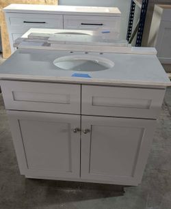 36in Bathroom Vanity with Top