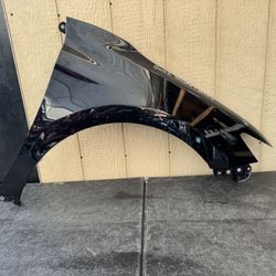 2025 TOYOTA CAMRY RIGHT SIDE FENDER OEM USED 