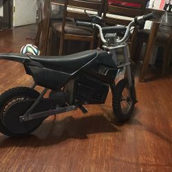 Razor Mx350 Upgraded With 24v 10ah Lifepo4 Batterys All Blacked out And Battery Reader