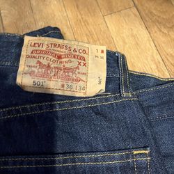 Levi 501  W36 L34 Washed & Worn Once