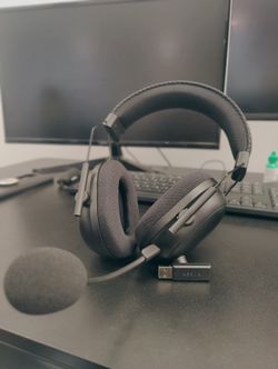 Razor Blackshark V2 PRO Wireless Headphones
