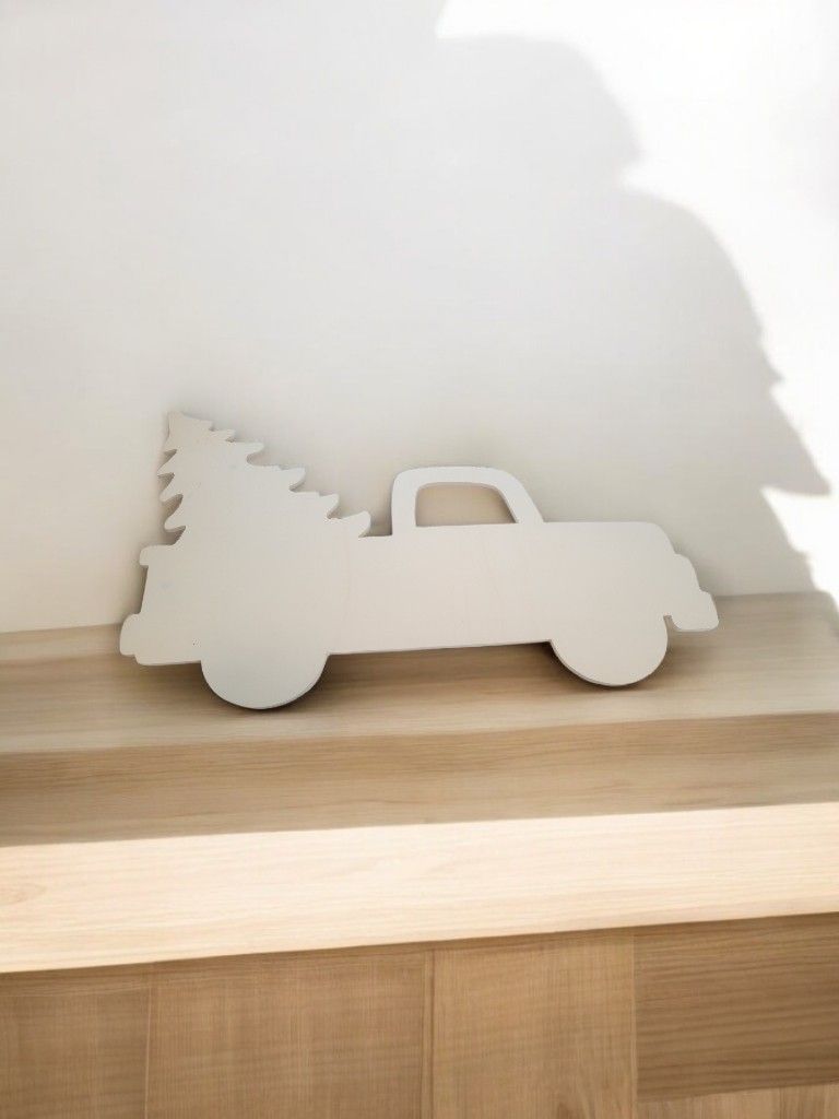 DIY Wood Decor, Truck With A Christmas Tree In It 18 In