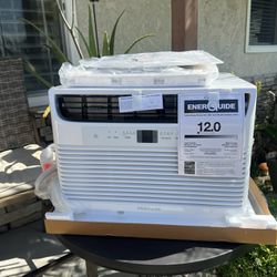 Frigidaire Window Air Conditioners 6,000 Btu Cools 250 Sq Ft 