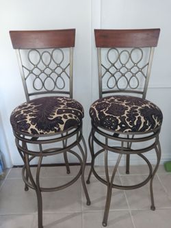 Set of 2 Metal and Wood Bar Stools