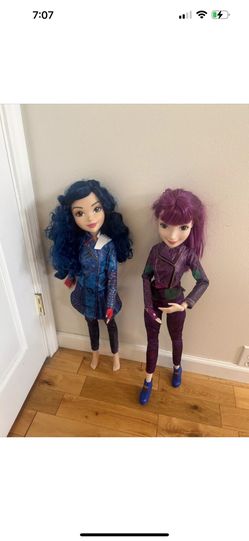 Disney Descendants 2 Isle of Lost Mal 28” Purple Blue  Hair Dolls Large Tall