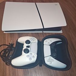 PlayStation 5 Slim (Digital Edition) - 1TB + 2 Controllers + USB Drive