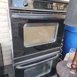 GE Built-In Double Electric Wall Oven,