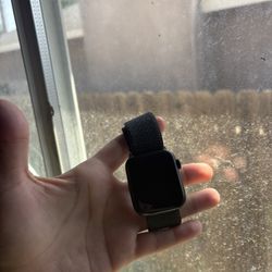 Apple Watch SE 2nd Gen (44mm)