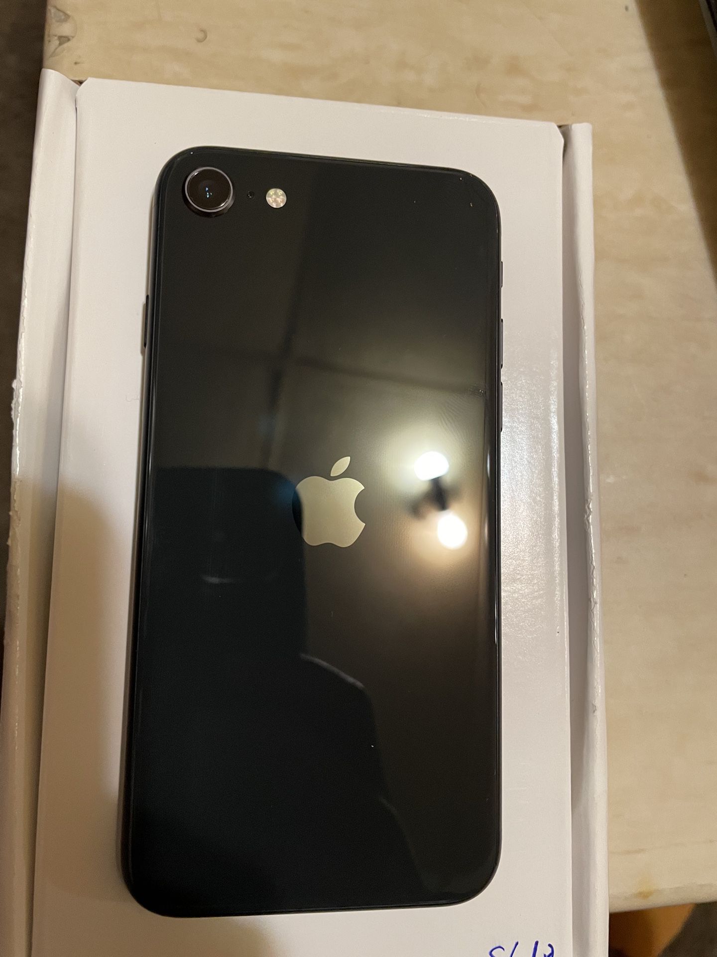 iPhone SE 2020 Black 64gb 