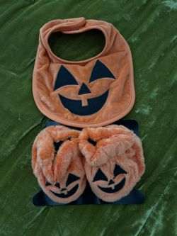 Pumpkin Baby Bib And Booties