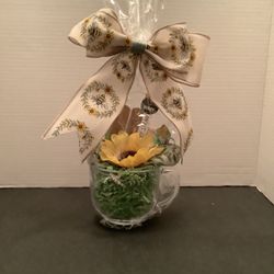 MOTHER’S DAY Whimsy in a Cup: Green & Black Tea Gift Set (sunflower)