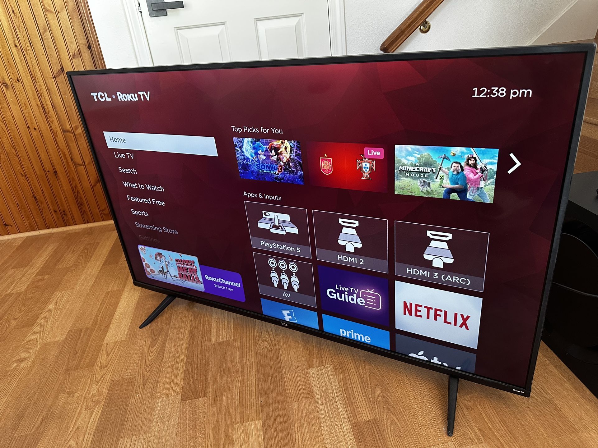 TCL 55” Roku 4K UHD LED Smart TV – Great Condition