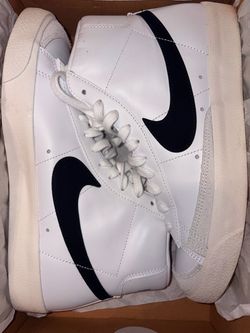 W Blazers Mid 77