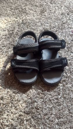 Hurley boy sandals